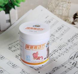 猫咪吃领先瓜罐头呕吐